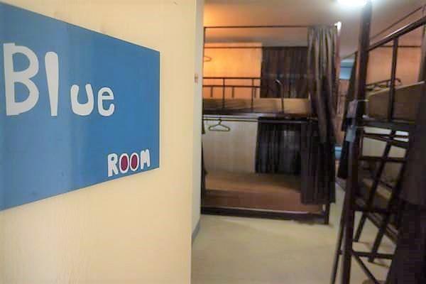 Cm City Hostel Chiang Mai Bagian luar foto